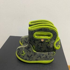 Bogs Bogs II Cdino Kids Boy’s Green Black Dinosaur Print Boots Size 5